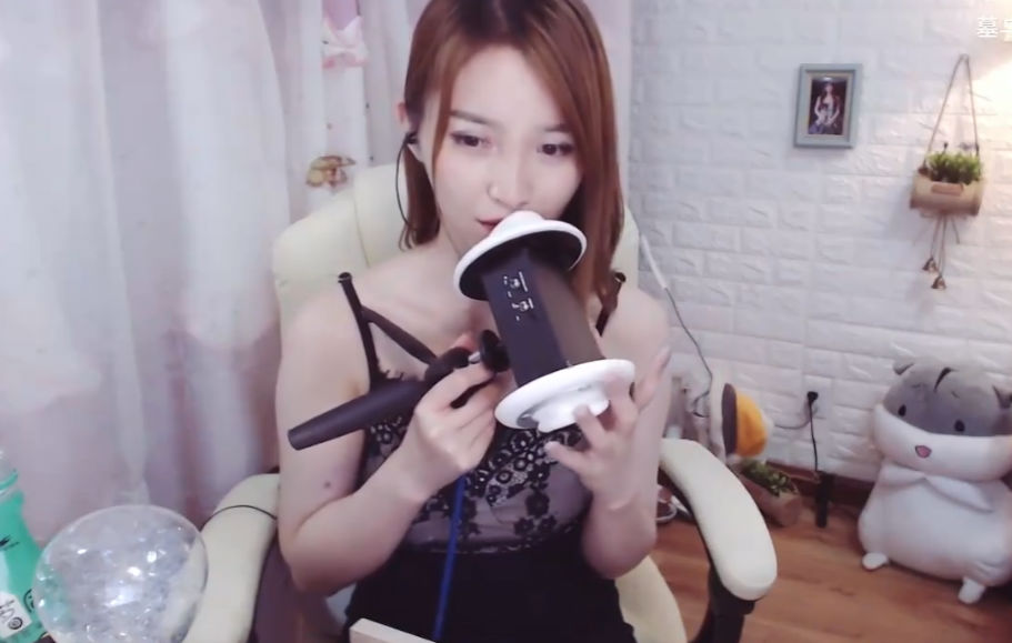 主播momo桃桃女王早期经典直播切片4- momo桃桃
