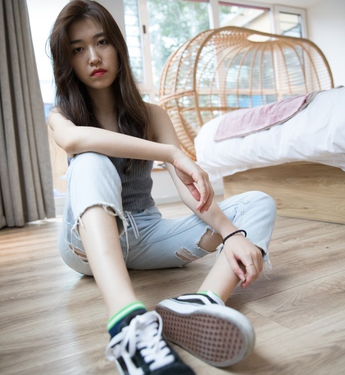 勿恋传媒 No.189 佳琪-清冷小姓感 [149P/1V/3.64G]
