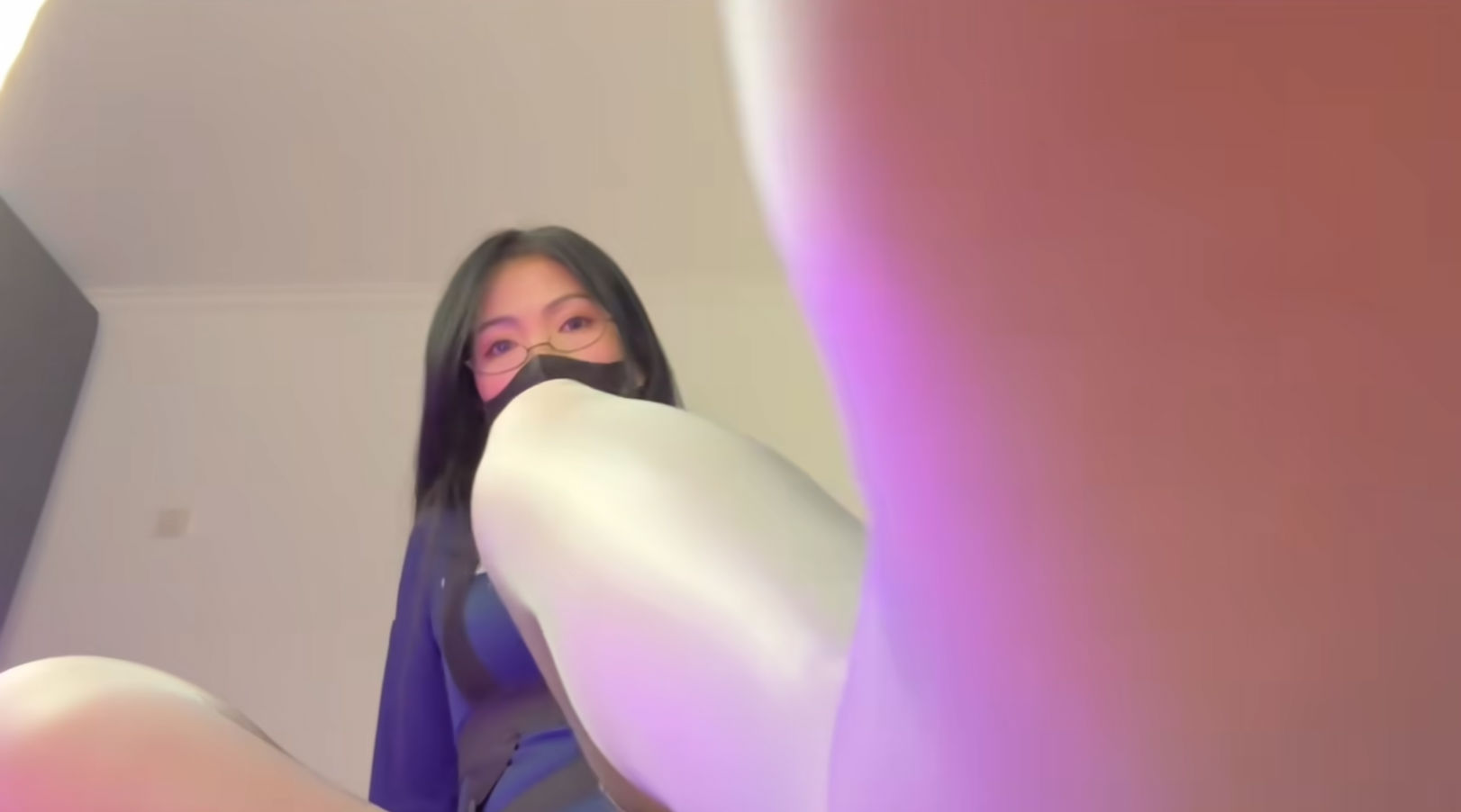 晚安yoyo会员包俯视视角制服灰丝-[7分钟]