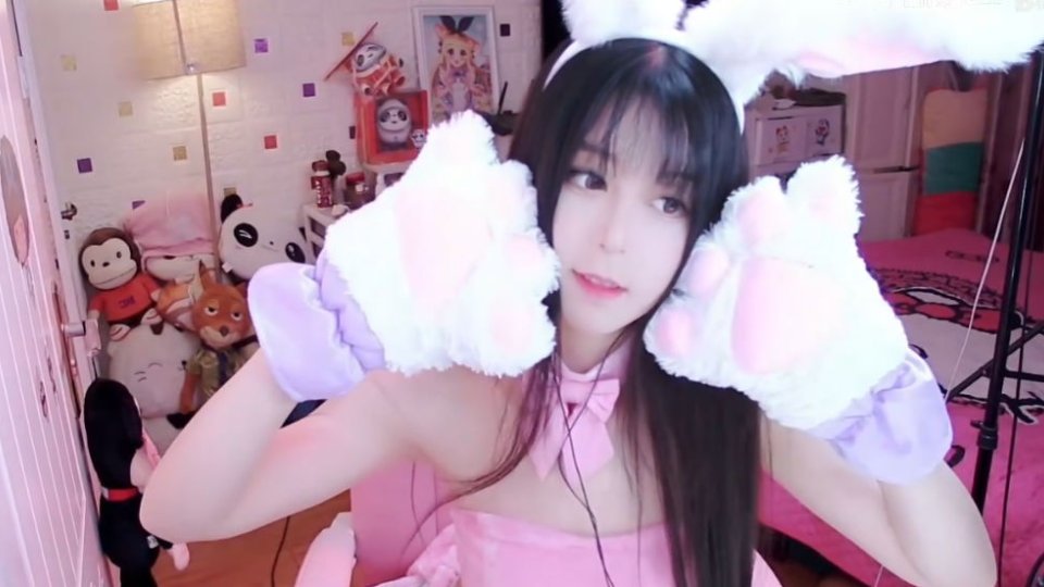 主播娜娜Sweet,早期兔女郎猫爪ASMR直播小切片-[娜娜Sweet]
