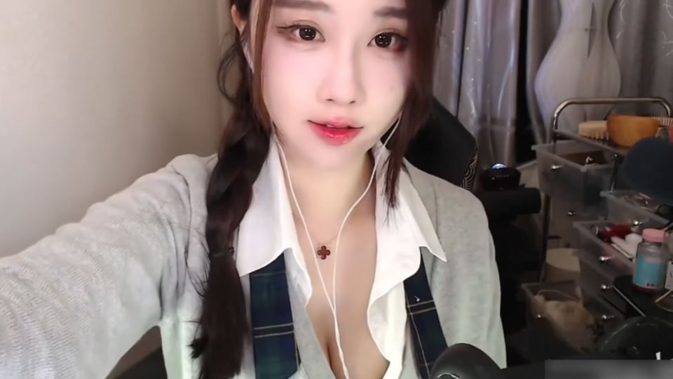 轩子巨二兔人妻感早期直播切片- 轩子巨二兔[3小时]