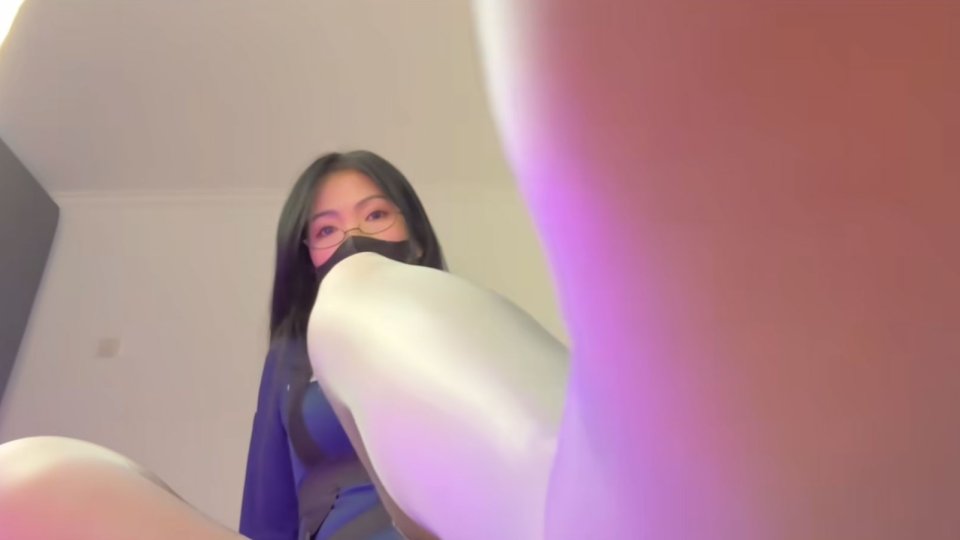 晚安yoyo会员包俯视视角制服灰丝-[7分钟]