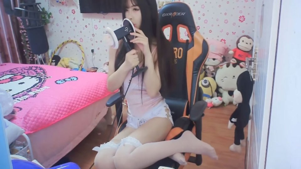主播娜娜Sweet果冻与舔耳-[娜娜Sweet][11分钟]