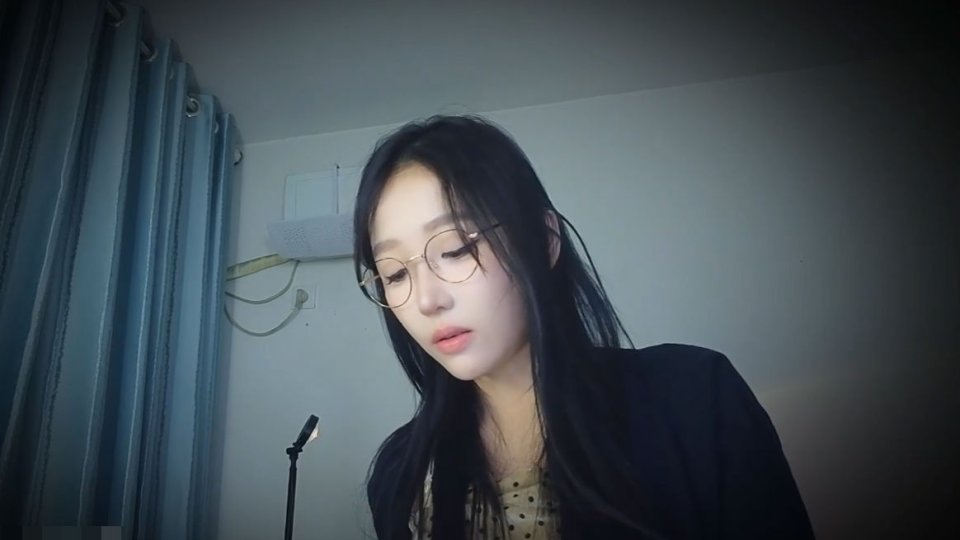 酥酥学姐女导员2剧情和女导员的宿舍-[14分钟]