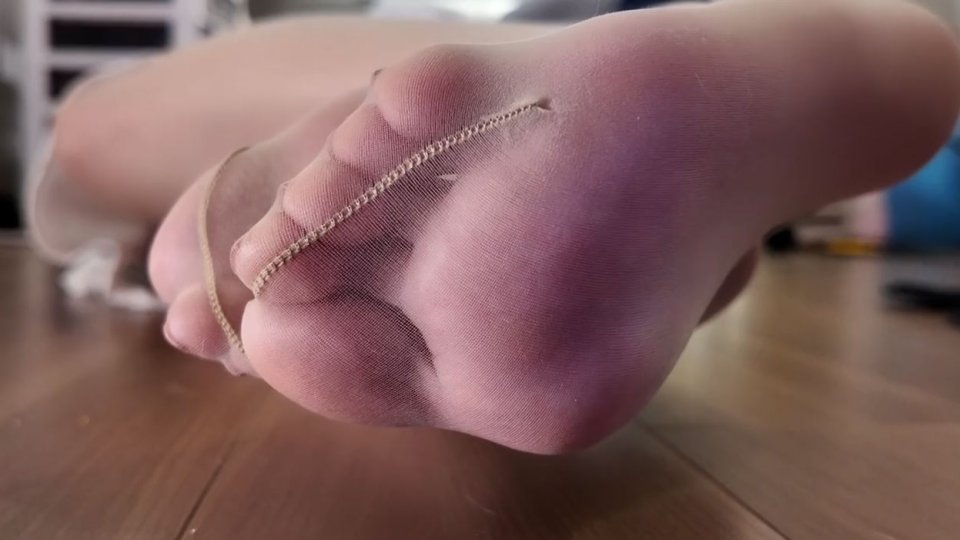 酥酥学姐肉丝足底视角老公向-[20分钟]