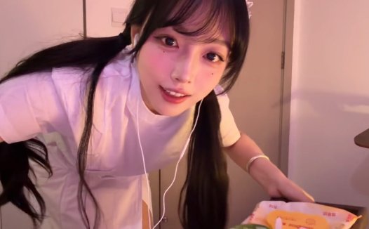 小鸟大王红绿灯7.0 剧情小鸟护士